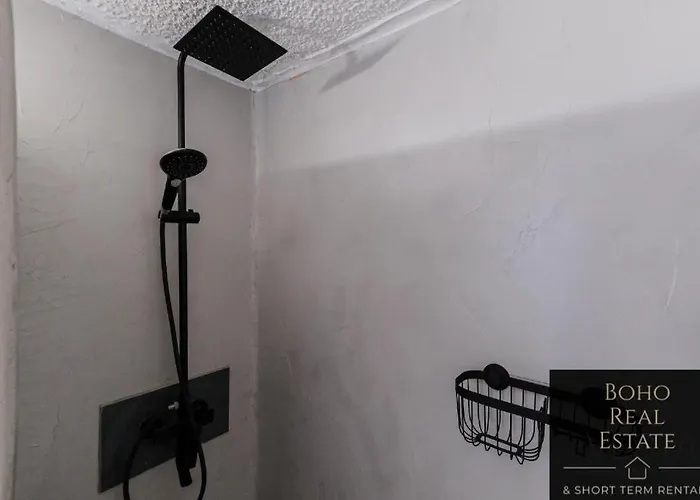 Casa Calma Beachfront 3bdrm Maisonette بيت للعطل مولا كاليفا
