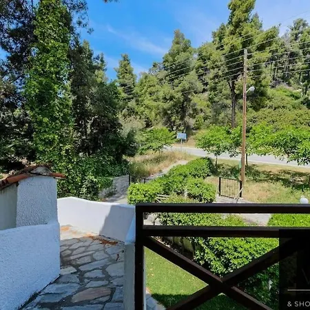 別荘 Casa Calma Beachfront 3bdrm Maisonette モラ・カリヴァ