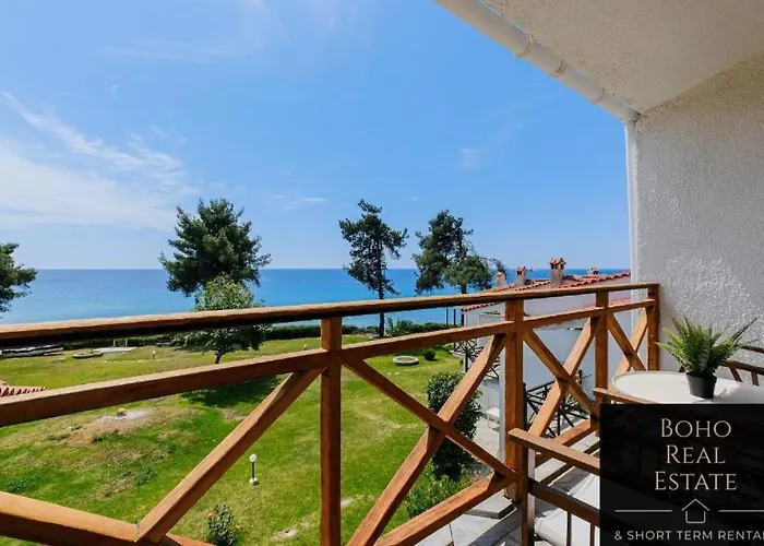 Casa Calma Beachfront 3bdrm Maisonette Mola Kalyva